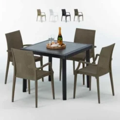 Table Carrée Noire 90x90cm Avec 4 Chaises Colorées Grand Soleil Set Extérieur Bar Café ARM Bistrot Passion Couleur: Marron