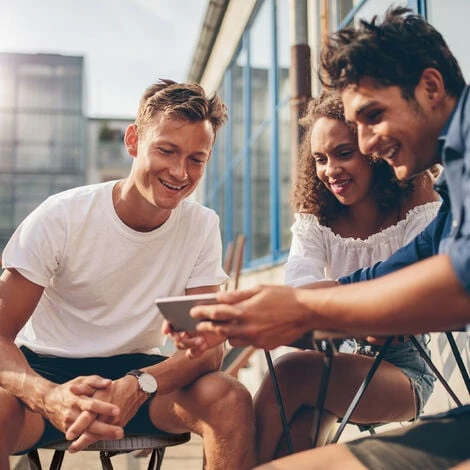 Relaxdays Tabouret De Jardin Lot De 2 BASTIAN Pliant Plastique Optique Rotin Balcon Terrasse Rond Résistant HxlxP: 45 X 32,5 X 29 Cm, Noir 5 Relaxdays Tabouret De Jardin Lot De 2 BASTIAN Pliant Plastique Optique Rotin Balcon Terrasse Rond Résistant HxlxP: 45 X 32,5 X 29 Cm, Noir – Image 3