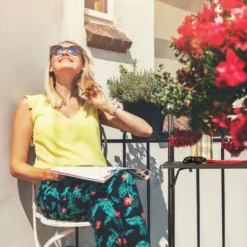 Relaxdays Table Balcon Suspendue, Pliante, Réglable En Hauteur 3 Niveaux, Aspect Rotin, Résistante, 59,5 X 36 Cm, Marron 9 Relaxdays Table Balcon Suspendue, Pliante, Réglable En Hauteur 3 Niveaux, Aspect Rotin, Résistante, 59,5 X 36 Cm, Marron -Promos Verde Rêverie Boutique 31831315 3