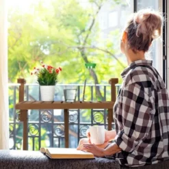 Relaxdays Table Repliable En Bois, à Suspendre, LxP : 60x45 Cm, Réglable En Hauteur, Rabattable, Marron Foncé 9 Relaxdays Table Repliable En Bois, à Suspendre, LxP : 60x45 Cm, Réglable En Hauteur, Rabattable, Marron Foncé -Promos Verde Rêverie Boutique 40317352 3