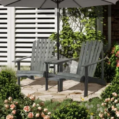 OUTSUNNY Fauteuils De Jardin Adirondack Avec Table Basse, Espace Insertion Parasol, étagère Bois Sapin Pré-huilé Peint Gris -Promos Verde Rêverie Boutique 51254825 2