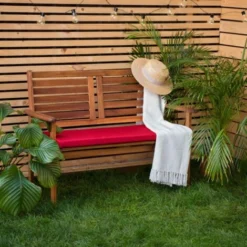 Gardenista Coussin De Siège De Banc 2 Places Pour Jardin, Coussin De Banc Léger Avec Housses Amovibles Résistantes à L'eau Et Rembourrage En Fibre 108 X 45 X 5 Cm, Rouge 10 Gardenista Coussin De Siège De Banc 2 Places Pour Jardin, Coussin De Banc Léger Avec Housses Amovibles Résistantes à L'eau Et Rembourrage En Fibre 108 X 45 X 5 Cm, Rouge -Promos Verde Rêverie Boutique 60309952 4